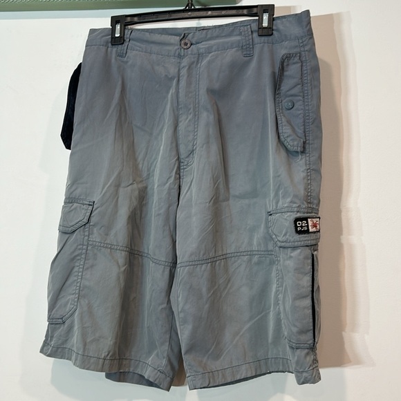 cargos shorts in salt wash steel / Smokey grey men’s size 32 bundle of 2 - Picture 2 of 11